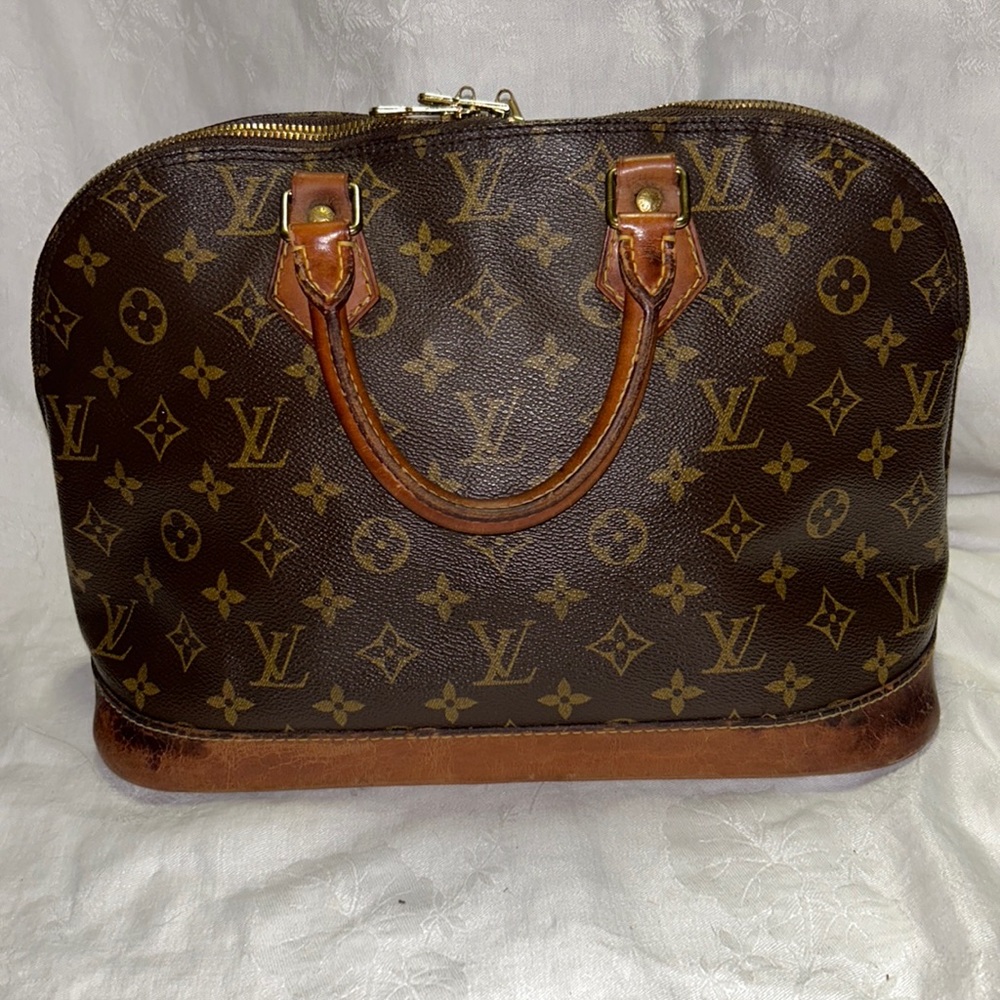LV Monogram Alma PM